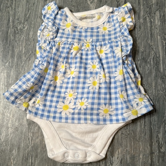 💜3/$15 Baby Outfit Bundle (3) - Picture 8 of 10